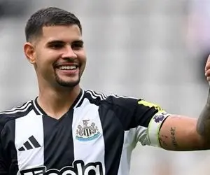 ستاره نیوکاسل پیشنهاد ۱۲۰ میلیون یورویی الاتحاد رو رو هوا میزنه؟