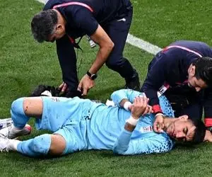 (عکس) لحظه برخورد بیرانوند با حسینی از نمای نزدیک