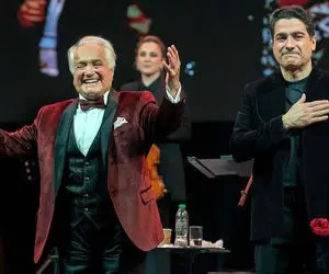 آواز همایونی/ همایون شجریان به یاد پدرش مرغ سحر خوند کانادا از خود بی خود شد