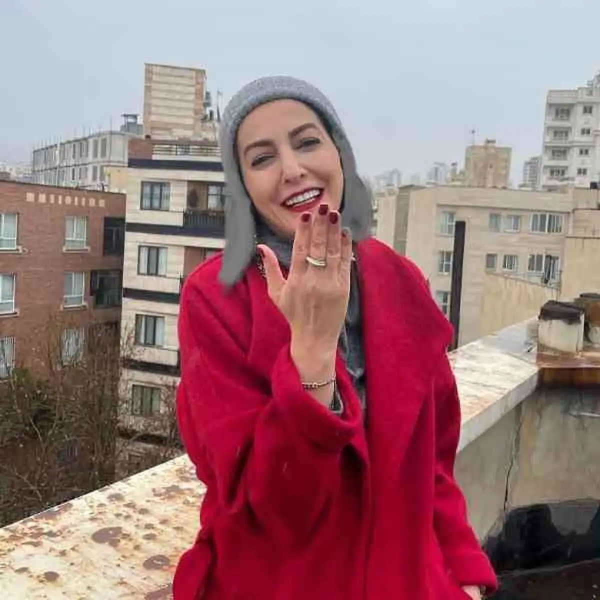 شقایق دهقان