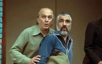 سکانس خندان/شوخی بنفشه خواه با پژمان/میگه دخترااا مگه مدرسس