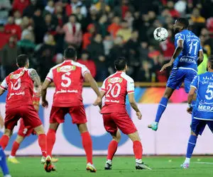 ساعت دقیق دربی استقلال پرسپولیس پنج شنبه 9 اسفند 1403