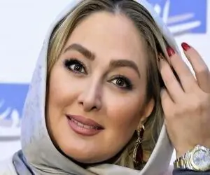 عکس الهام حمیدی با آرایش غلیظ در ماشین! 