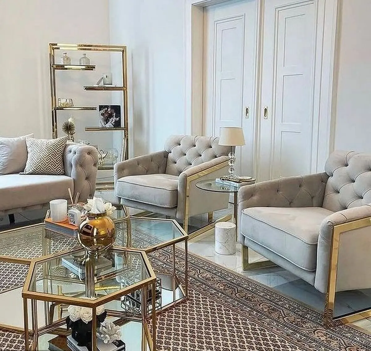 مبلمان پایه استیل