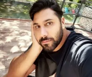 دانلود آهنگ در کنار پروانه ها احسان خواجه امیری | 320