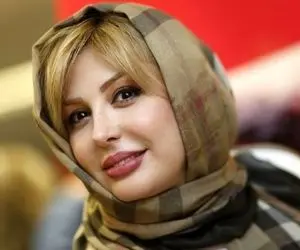 عکس نیوشا ضیغمی با مو های بافته شده و چهره ای خاص!