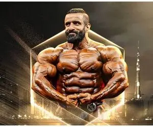 حرکت سنگ آب کن هادی چوپان مقابل رجز خوانی رقیبش/ به مرد یه تنی گفت ریز میبینمت