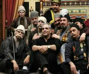 سکانس خندان/ سیامک انصاری از بس که جلو خندشو تو پشت صحنه قهوه تلخ گرفت قلبش درد اومده