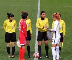 (عکس) واکنش تند فدراسیون فوتبال به انتخاب مهسا قربانی برای دربی