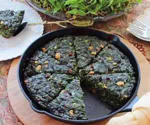 آموزش آشپزی؛ با این روش کوکو سبزی بپزی چرب و روغنی نمیشه