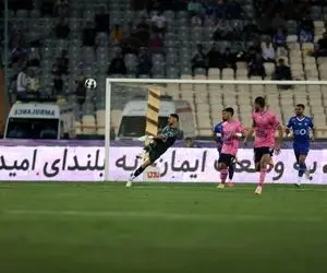 انتقاد سیدحسین حسینی از هواداران استقلال در دفاع از شجاع خلیل زاده!