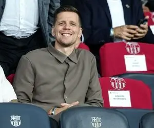 بازیکن بارسلونا سیگار می کشد!