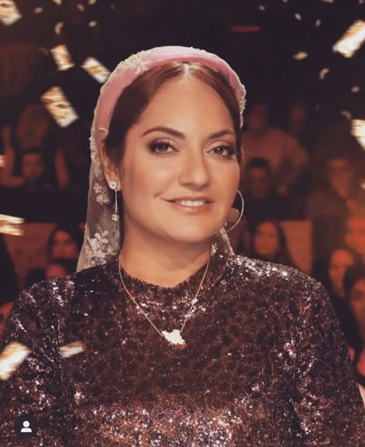 گردنبند مهناز افشار در برنامه پرشین گات تلنت جنجال آفرین شد!