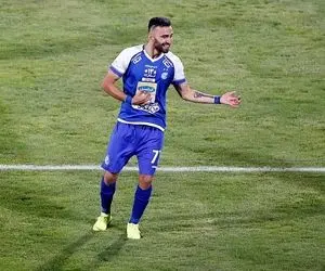 بازیکن محبوب استقلالی ها بدون تیم ماند