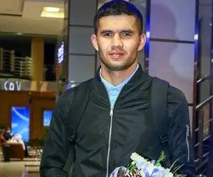 سوپراستار استقلال به تهران رسید!