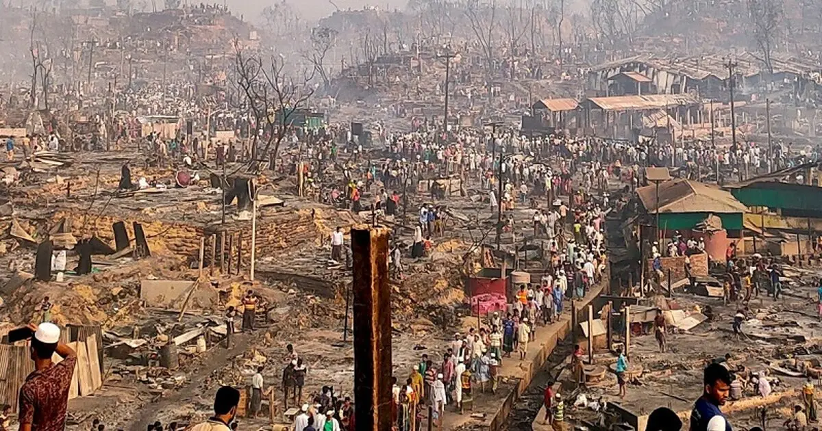 2021-03-23T075939Z_2026006577_RC2VGM9JTT00_RTRMADP_3_BANGLADESH-ROHINGYA-FIRE