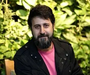 آواز شادانه؛ هومن حاجی عبداللهی با چنگال به صنعت موسیقی خارجیا حمله کرد