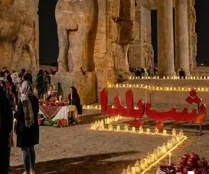 آواز اصیل؛ ترانه و دیزاین قشنگ شب چله تو تخت جمشید که مردممون حسابی ذوق زده شدن