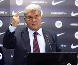 حمله لاپورتا به خبرنگاران به خاطر مصاحبه رافینیا