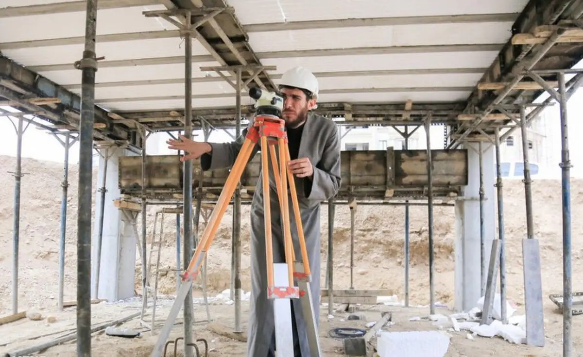 (تصاویر) روحانیون مهندس ساخت و ساز در قم