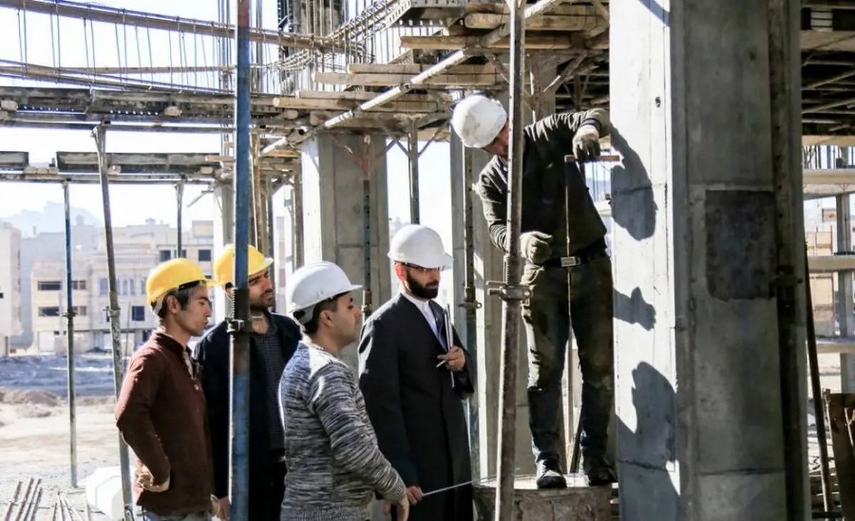 (تصاویر) روحانیون مهندس ساخت و ساز در قم