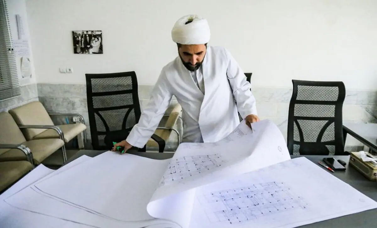 (تصاویر) روحانیون مهندس ساخت و ساز در قم