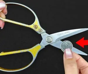 ترفندهای خانگی؛ تیز کردن قیچی با یه سکه مثل تیغ برنده میشه