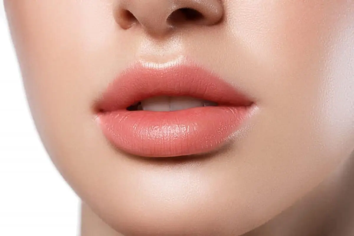 اشتباهات رایج خانوم ها در رژ زدن