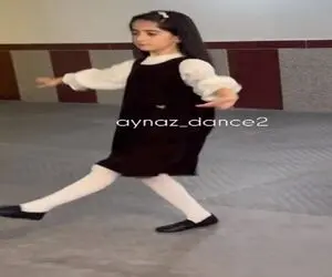آواز محلی؛ رقص پای آذری دختربچه انقد ماهرانه و پر سرعته که آدم چشماش جا میمونه
