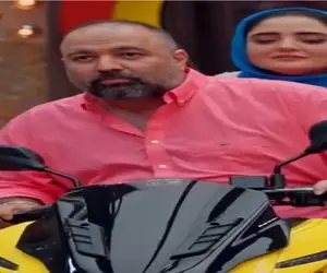 سکانس خندان؛ نرگس و علی اوجی تو بازسازی سکانس قدیمی ترک موتور دعواشون در میاد کر خندس