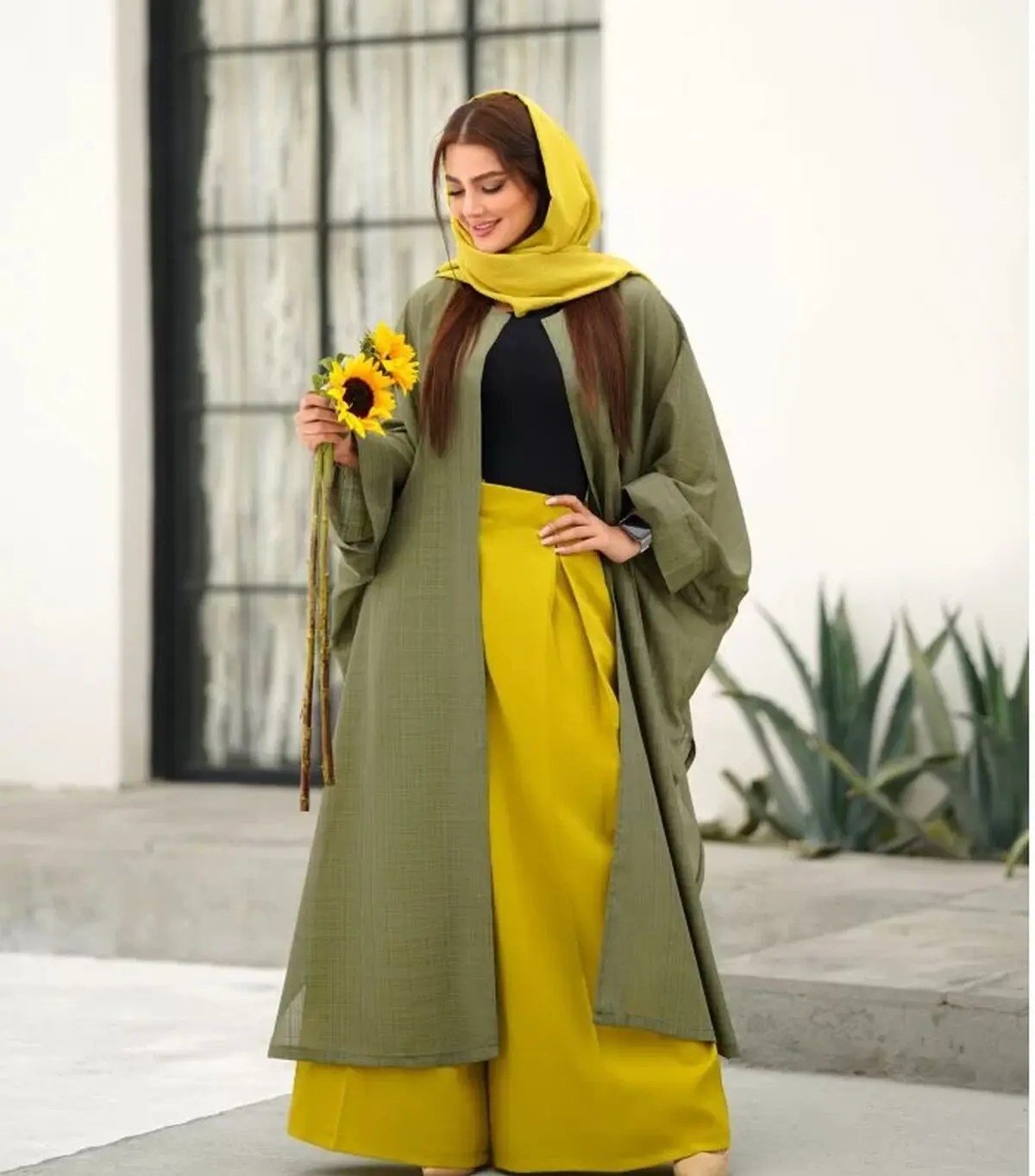 مانتو بلند برای چه کسانی مناسب است؟