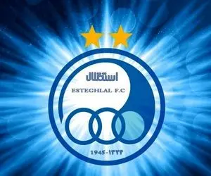 (عکس) خنده‌های از ته‌دل ستاره استقلالی در قطر