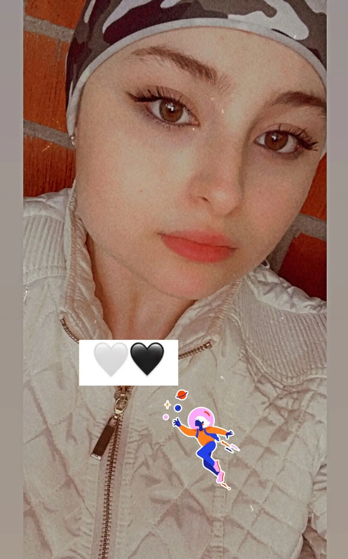 nikaforghaniofficial_2581388756879928969_6897872923