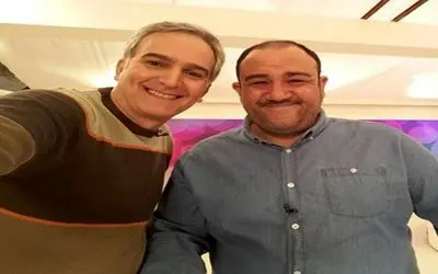 سکانس خندان/بنفشه خواه از خاطره ضایع شدن سیگار کشیدن مهران غفوریان جلو باباش میگه