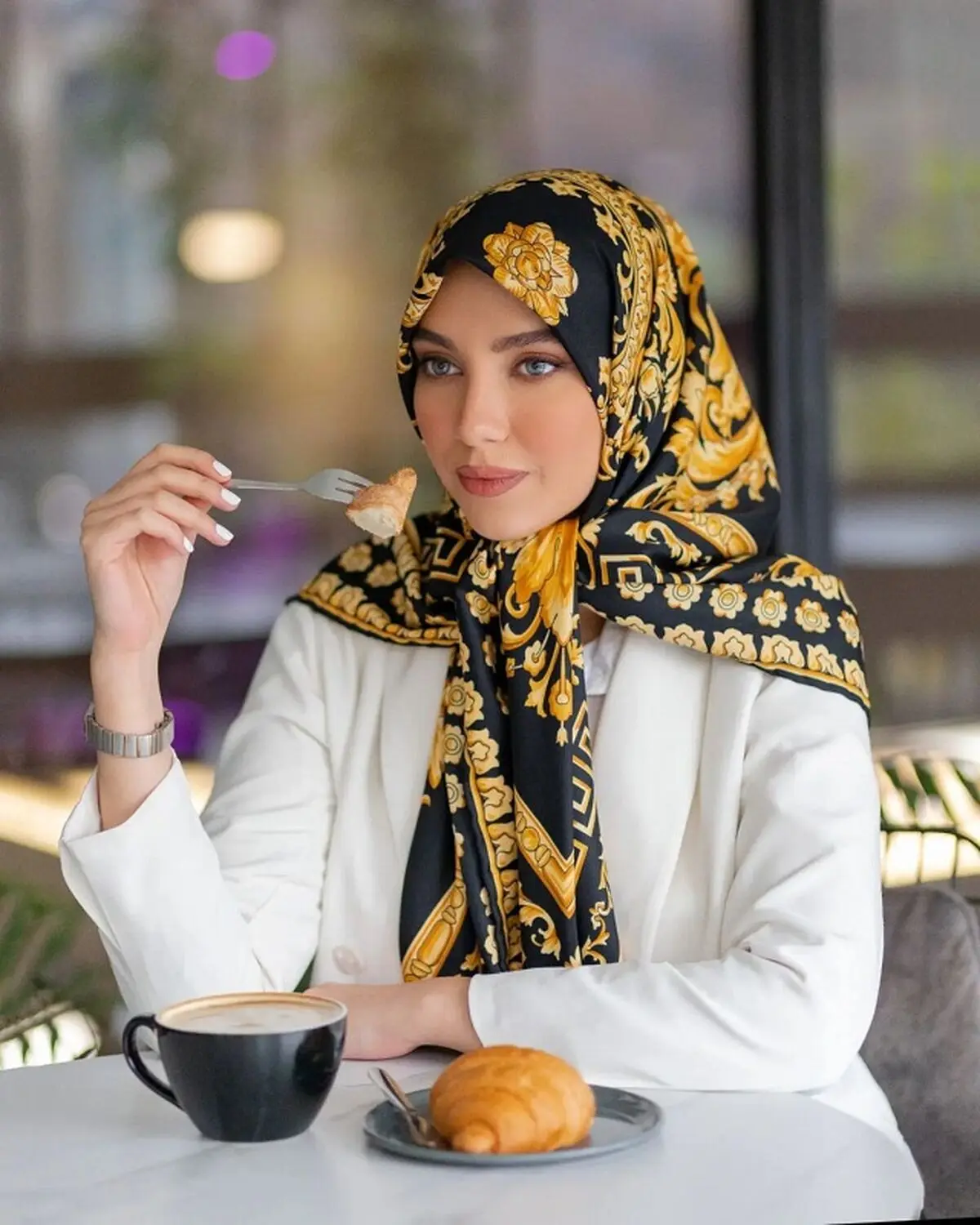 بستن روسری
