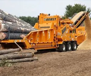 ابزارآلات غول پیکر؛ سریعترین بیل مکانیکی شگفت انگیز چوب تراش 