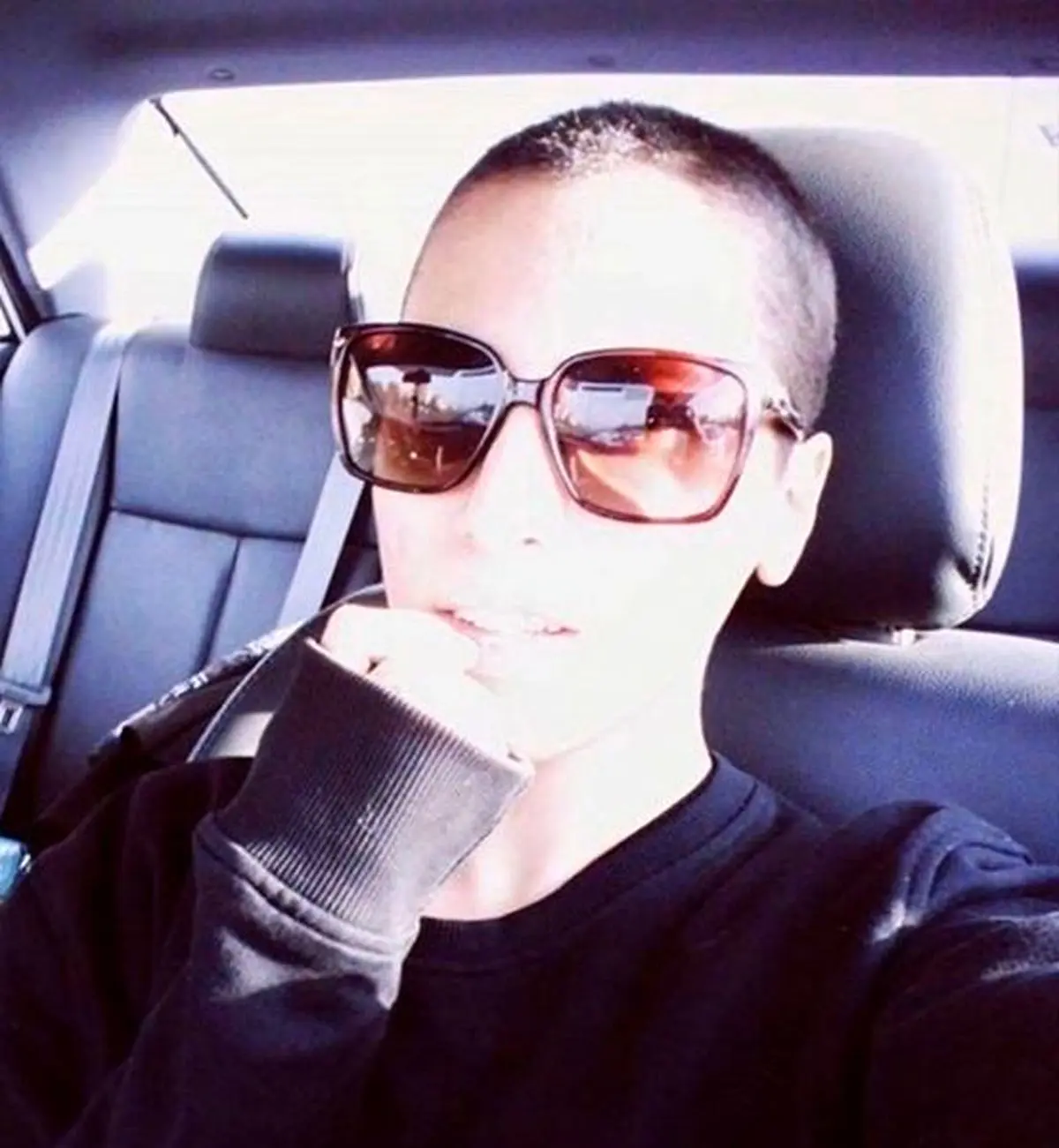 محتوای متفاوت آهنگ گردن من ننداز تتلو و چالش کچل کردن دختران تتلیتی