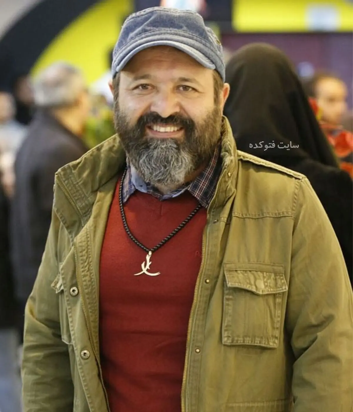 بیوگرافی بازیگران سریال نون خ علی سید صالحی