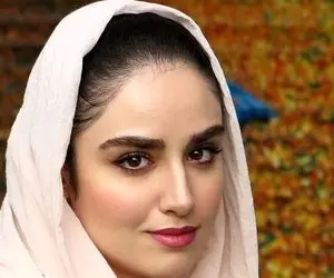 هانیه غلامی و مادر جوانش لادن سلیمانی