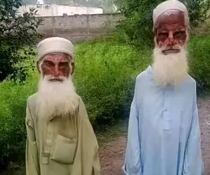 آواز محلی؛ پیرمردهای دوقلو 208 ساله که رپ میخونن ولی بازوهاشون انقد آب شده کار نمیکنه