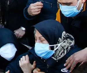 تصاویرِ تلخِ اشک و ناله «ننه علی» در فراق فرزندش