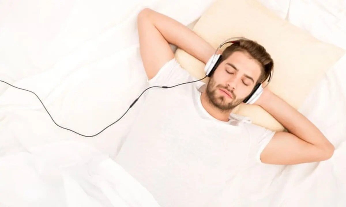 چیکار کنم شبا زود بخوابم؛ چگونه زود بخوابیم؟