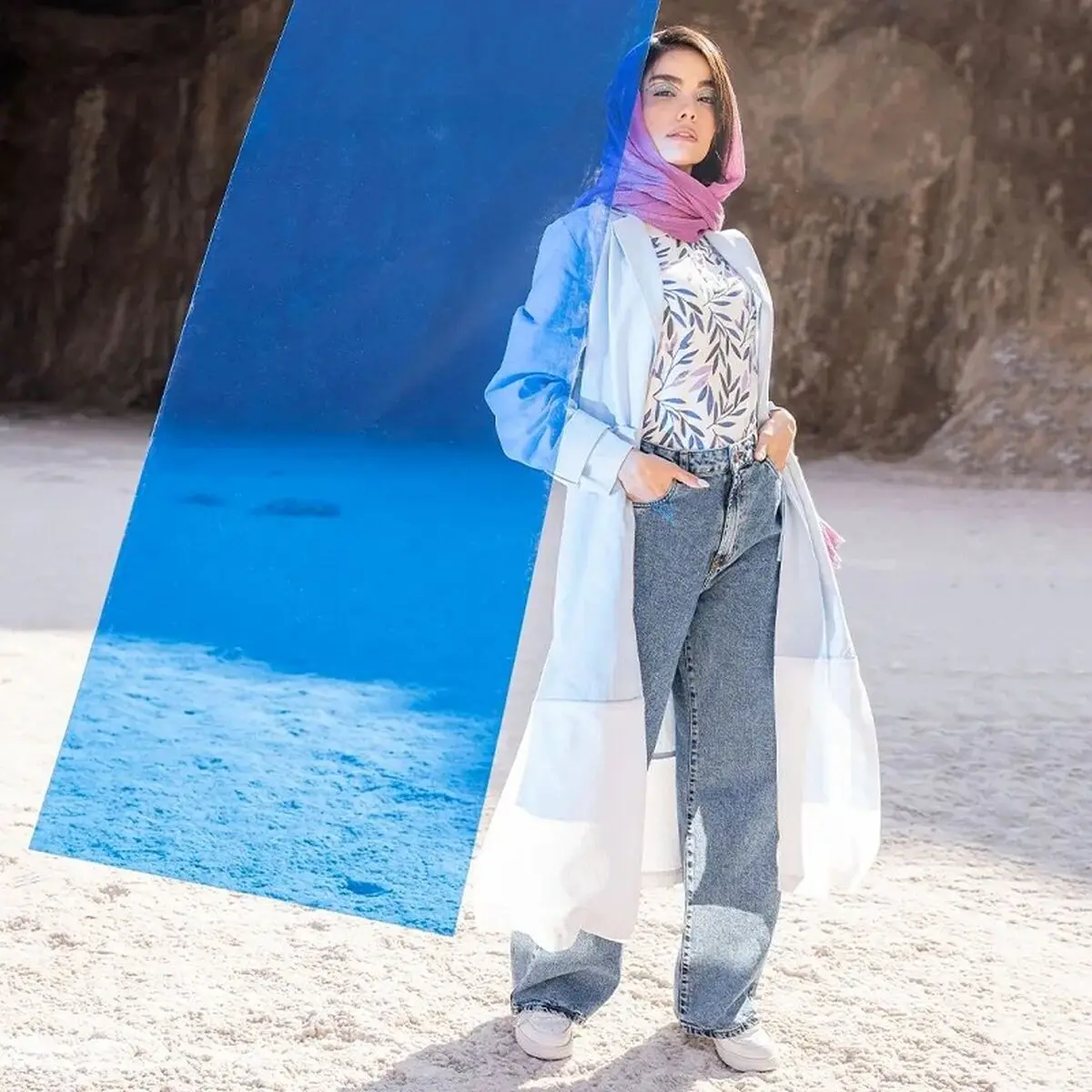مانتو ناریان