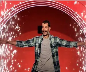 بهرام افشاری یه خاطره تعریف میکنه از  همسایه ای که پتروس فداکاره / ملت روده بر شدن