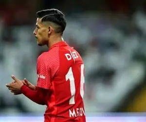 چرا ستاره استقلالی دیگر فیکس بازی نمی کند؟!