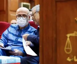 اکبر طبری باید چند سال دیگر در زندان باشد؟