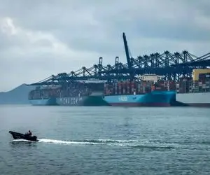 وال استریت ژورنال: آمریکا کشتی عازم ایران را توقیف کرد + جزئیات