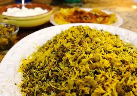 پیشنهاد سرآشپز؛ طرز تهیه کلم پلوی شیرازی بدون له شدن کلم ها