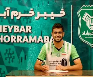 پایان دوری جعفر سلمانی از فوتبال؛ مدافع محبوب فرهاد مجیدی در خرم‌آباد