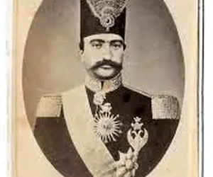 رونمایی از تصویر دستمال آغشته به خون شاه قاجار